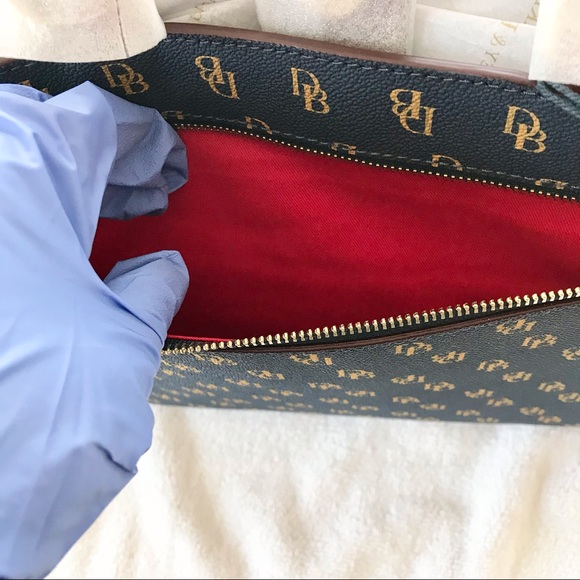 🆕 Dooney & Bourke Greta Zip Satchel - Picture 10 of 13